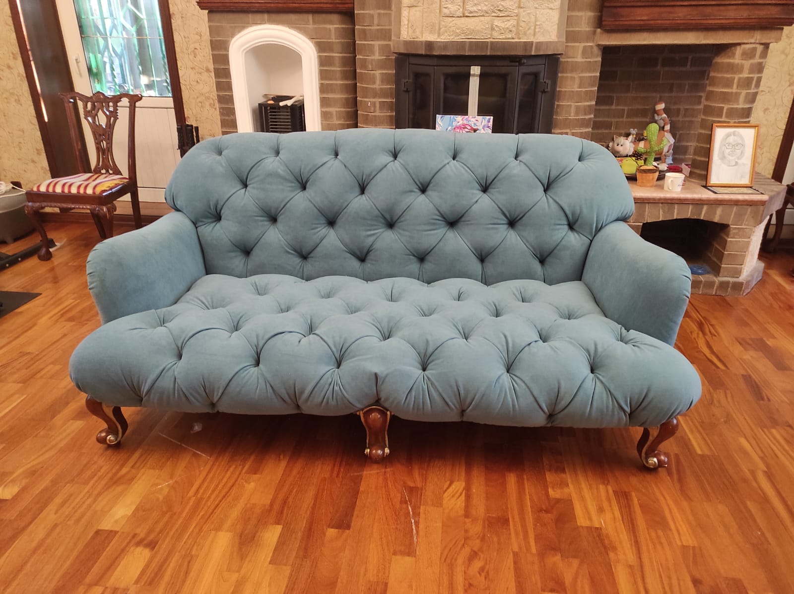 Обивка дивана. Называевск