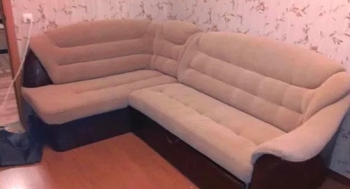 Перетяжка углового дивана. Называевск